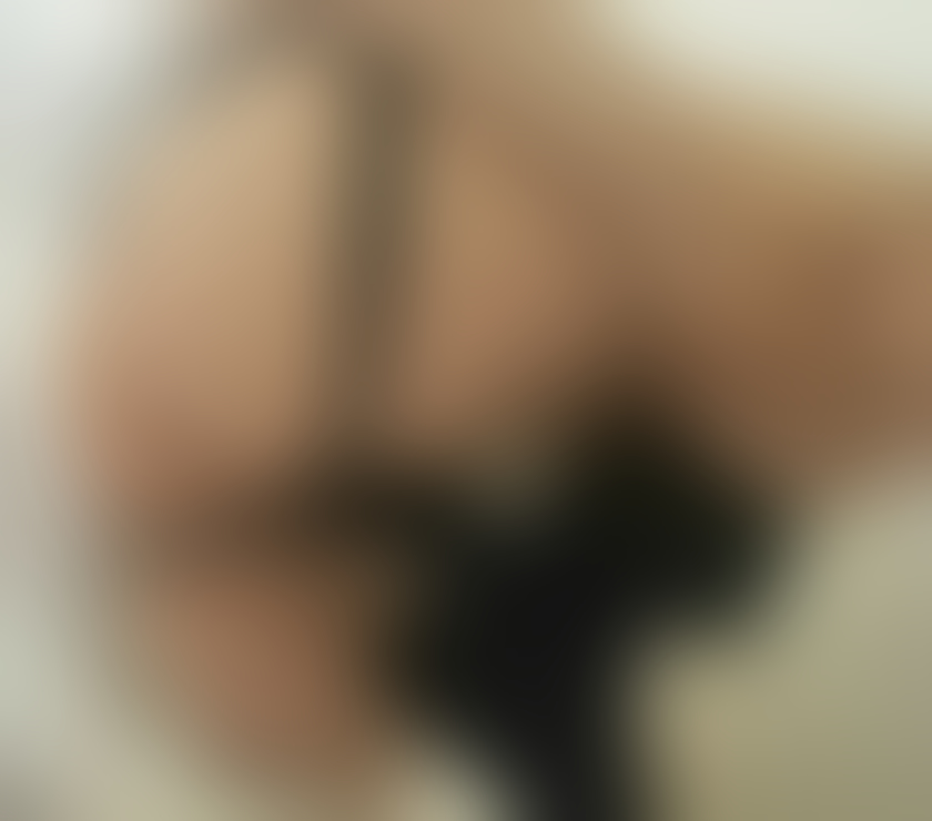 Gay massage West Midlands Coventry - Photos for Greg - Mild to Wild. Friendly, open minded gay escort